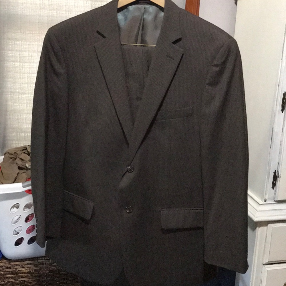 Men’s suit